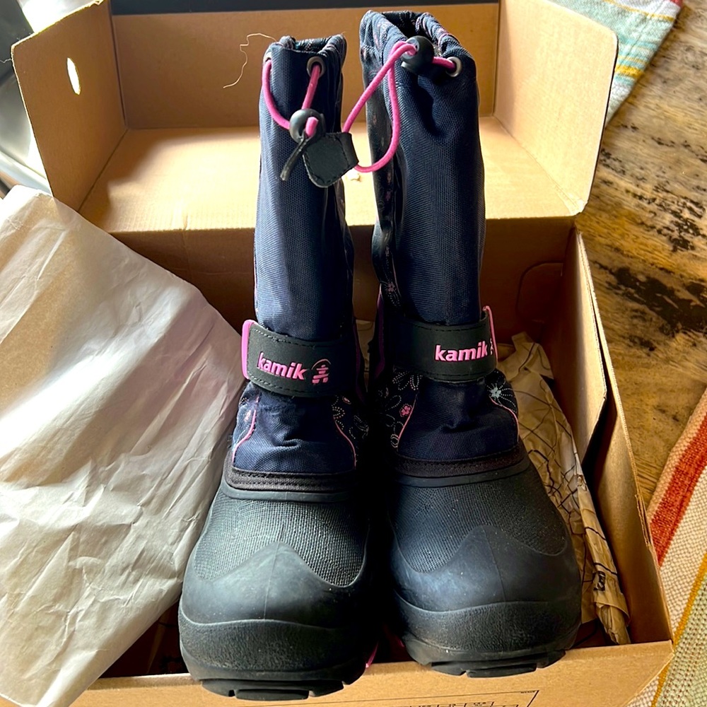 Kamik boots girls siZe 7
